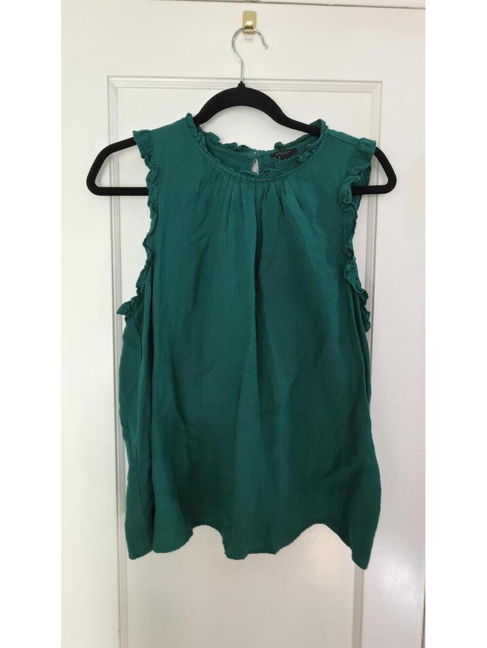 Green sleeveless Ann Taylor Top Large